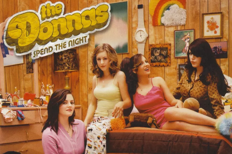 15 Years Ago: The Donnas Take Off With ‘Spend the Night’