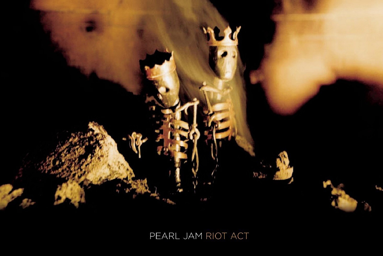 pearl jam riot act album art