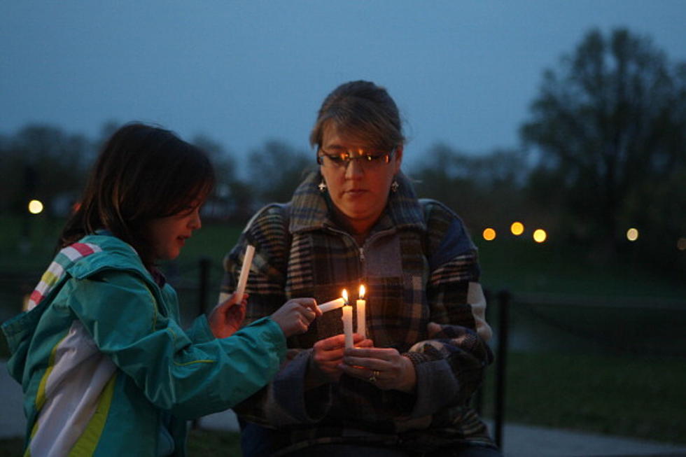 Grand Rapids To Have Candelight Vigil For Shooting Victims
