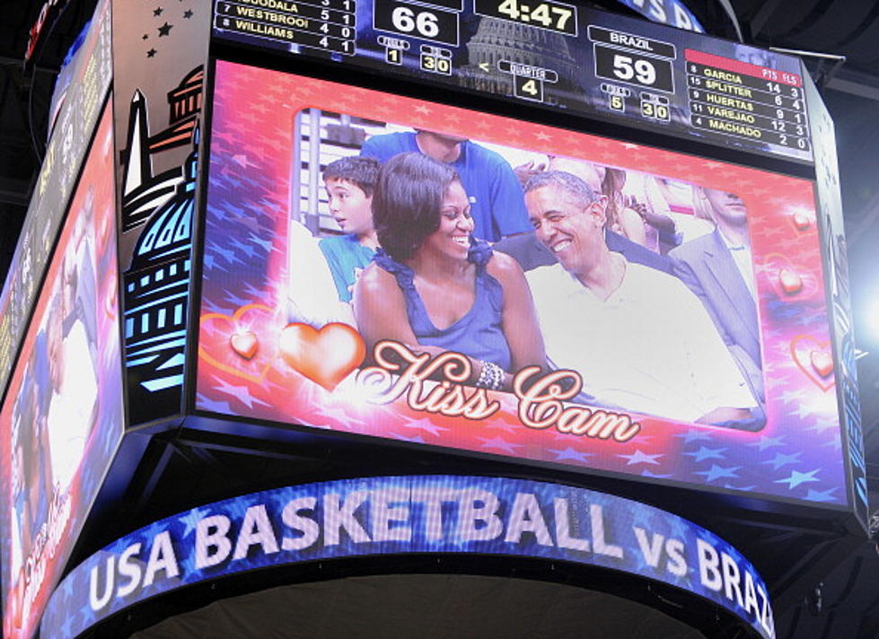 Kiss Cam at Basketball Game Finds Fighting Couple [Video]
