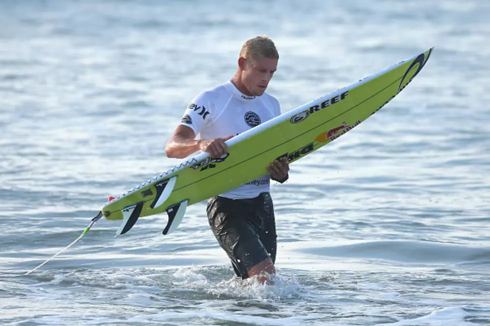 Surfer Fights Off Shark Attack on Live TV [Video]