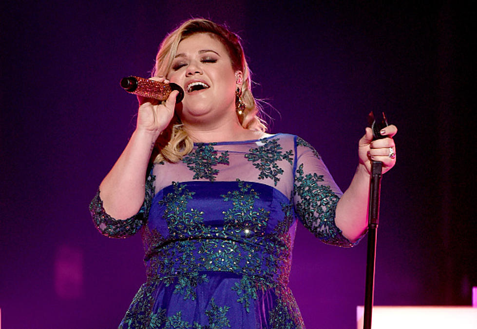 Kelly Clarkson Cancelling Tour Dates Due to Voice Problems