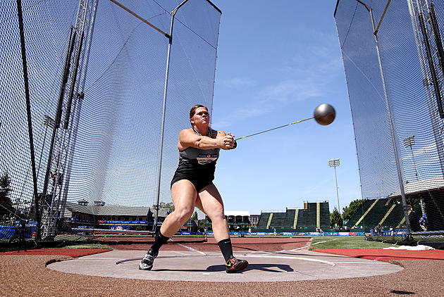 Embarrassing Hammer Throw by Olympic Athlete [Video]