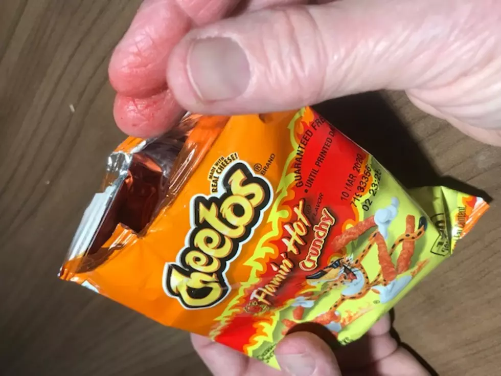 Finally I know What is All Over my Fingers When Eating Cheetos