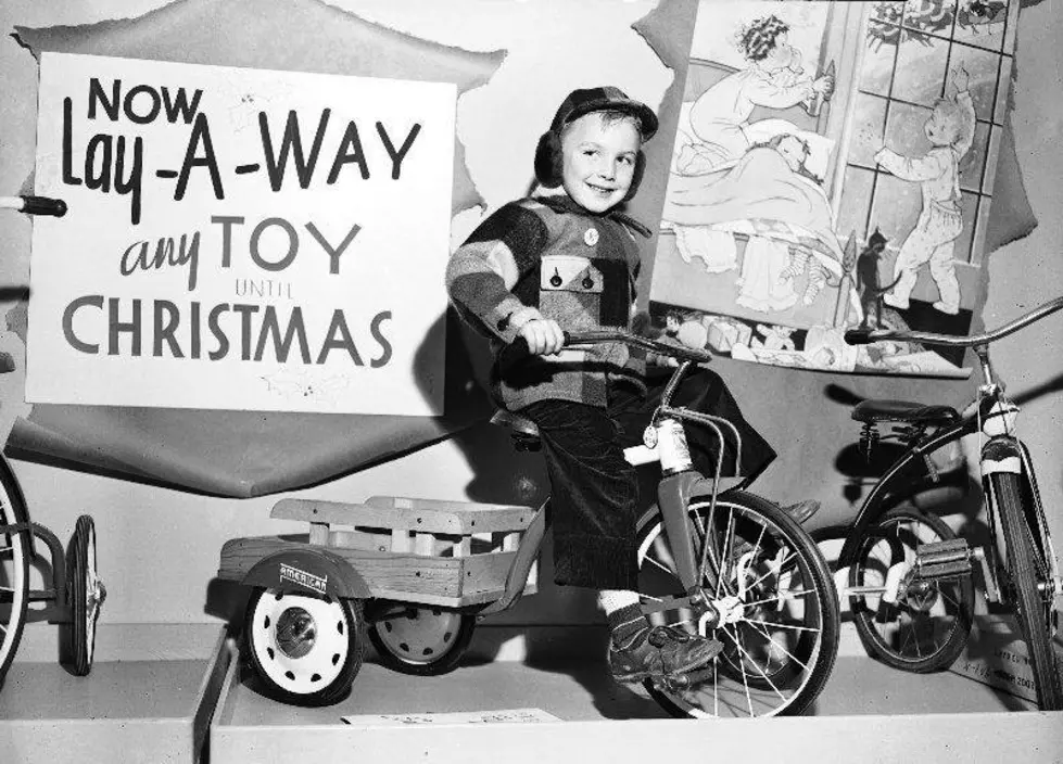 See Christmas In The Good Old Days in Grand Rapids, Michigan
