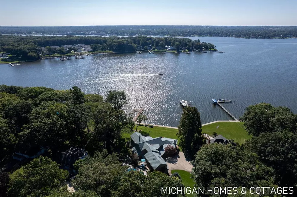 Michigan Homes and Cottages/Coldwell Banker Woodland Schmidt