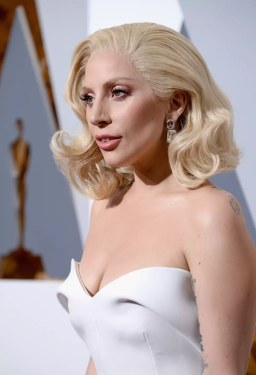Lady Gaga’s Inspirational ’Til It Happens to You’ Oscar Performance