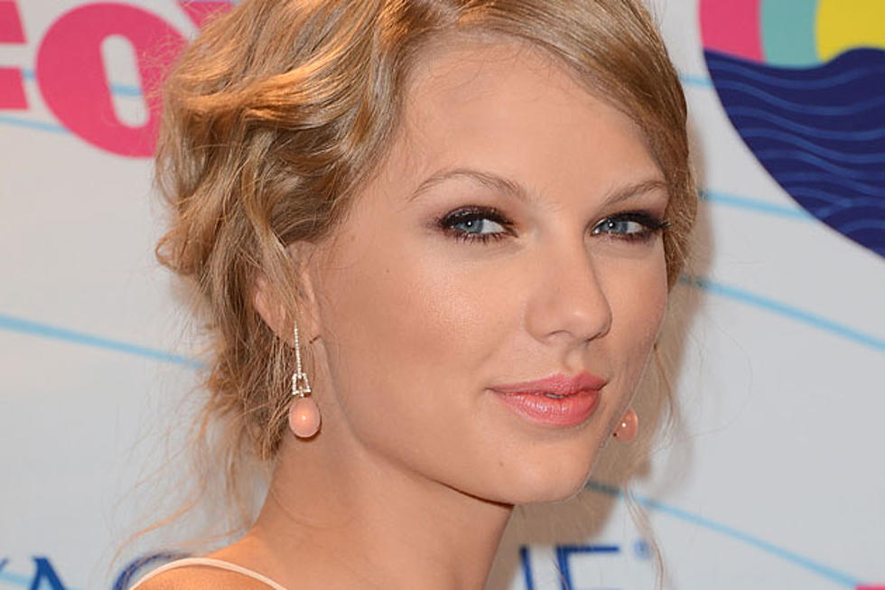 Taylor Swift Explains the Meaning Behind ‘We Are Never Ever Getting Back Together’