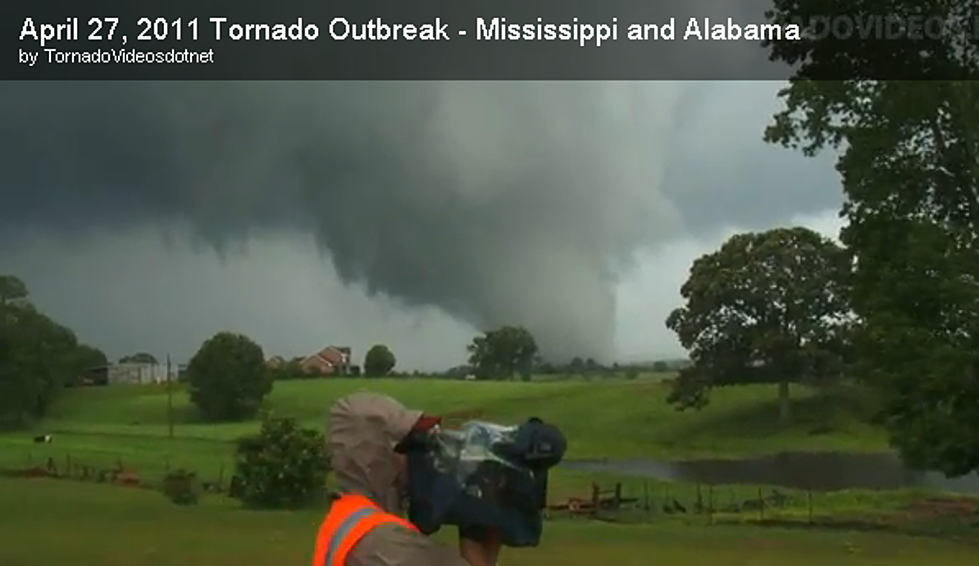 Forest Hills Grad Reed Timmer Chases Killer Tornado-On Discovery Sunday[VIDEO]