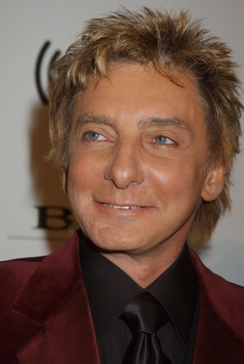 Barry Manilow Does Techno