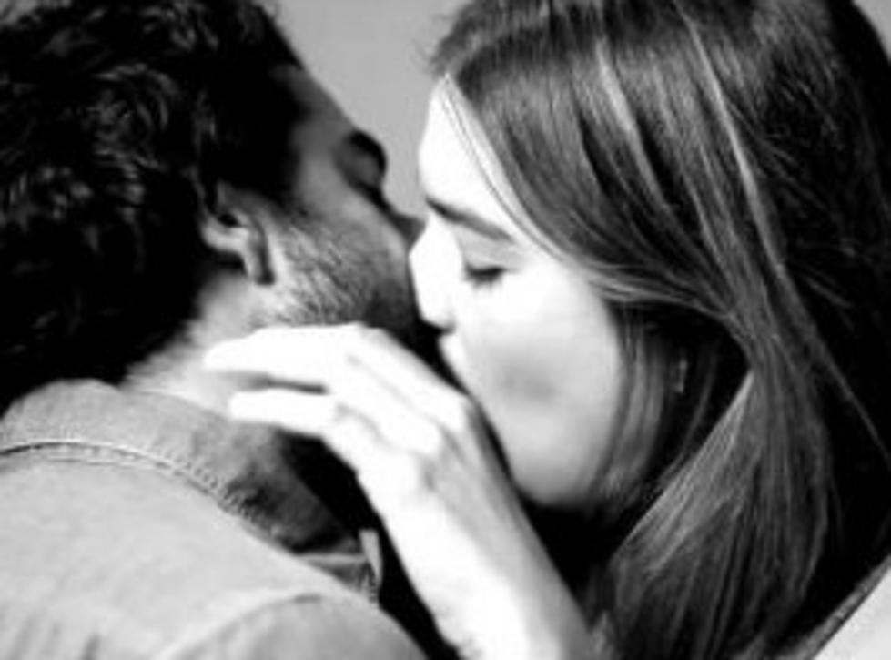 Strangers Kissing Go from Awkward to Whoa, Baby! [Video]