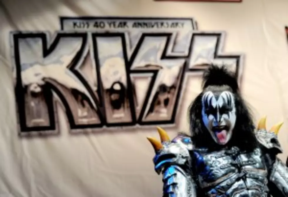 Metalhead Ned&#8217;s First Record Album: KISS&#8217; &#8216;Double Platinum&#8217;