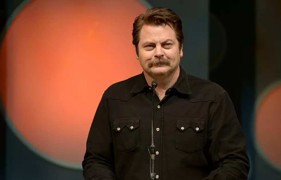 Nick Offerman Offers Up Some ‘Shower Thoughts’ [Video]