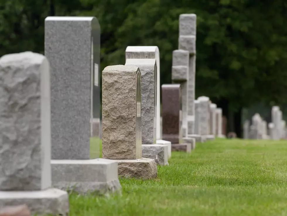Would You Do a ‘Green Burial’ When You Die?