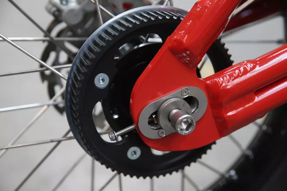 Tired of Pedaling Your Bike? Hide a Motor on Your Bike