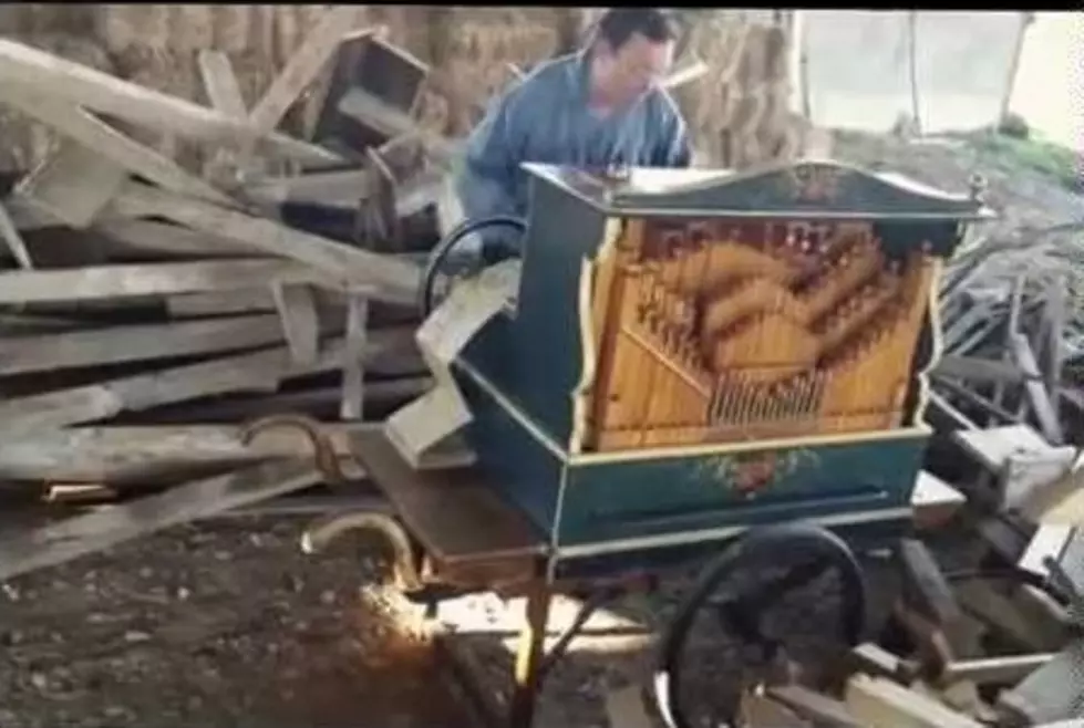 Smooth Criminal on Windpipe Organ Crank … Thing?