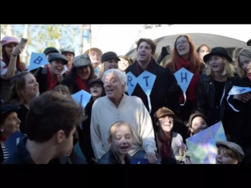 Dick Van Dyke Celebrates His 90th Birthday With Flash Mob [Video]