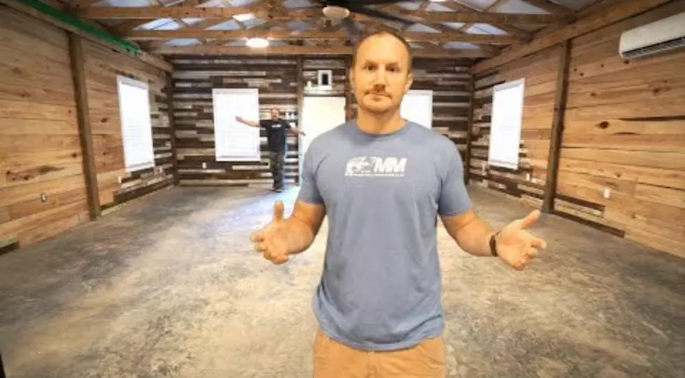 Guy Uses Reclaimed Wood and Slick Editing to Finish Wood Shed