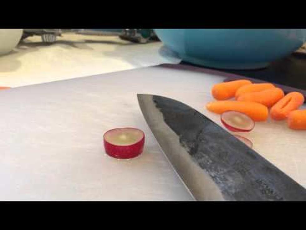 Super Sharp Knife Slices Grape with No Pressure