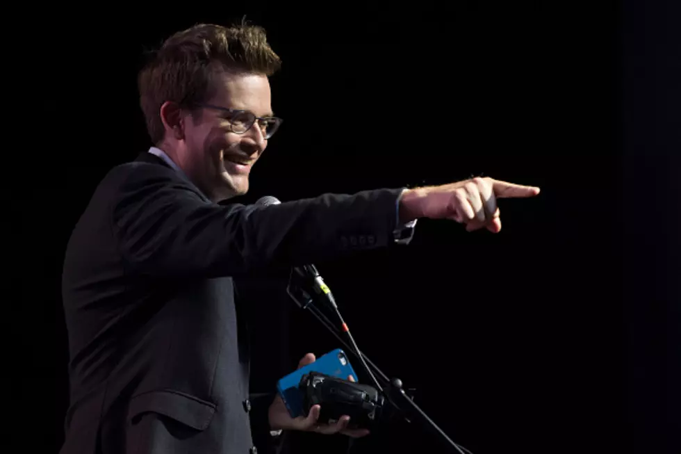 Author John Green Writes An Ode To Michigan’s Great Lakes and The Horizon Line [Video]
