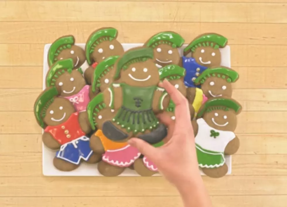 MSU Shows How to Make Your Own Gingerbread Spartans