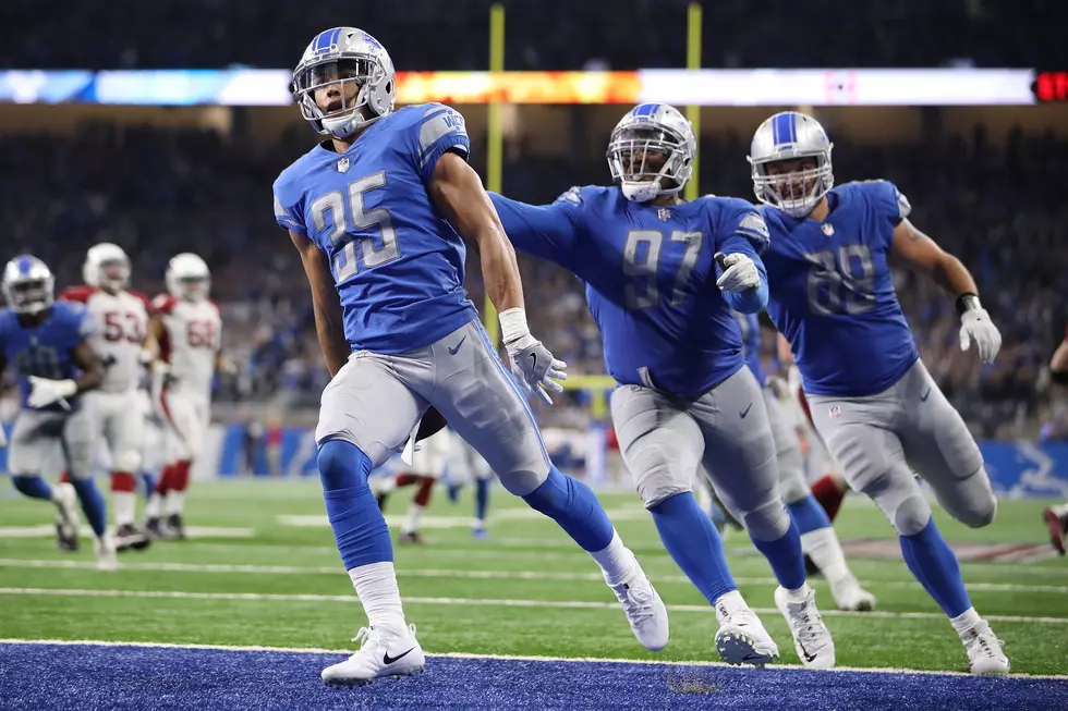 Detroit Lions Celebrate Monday Night Win By Singing ‘Happy Birthday’ [Video]