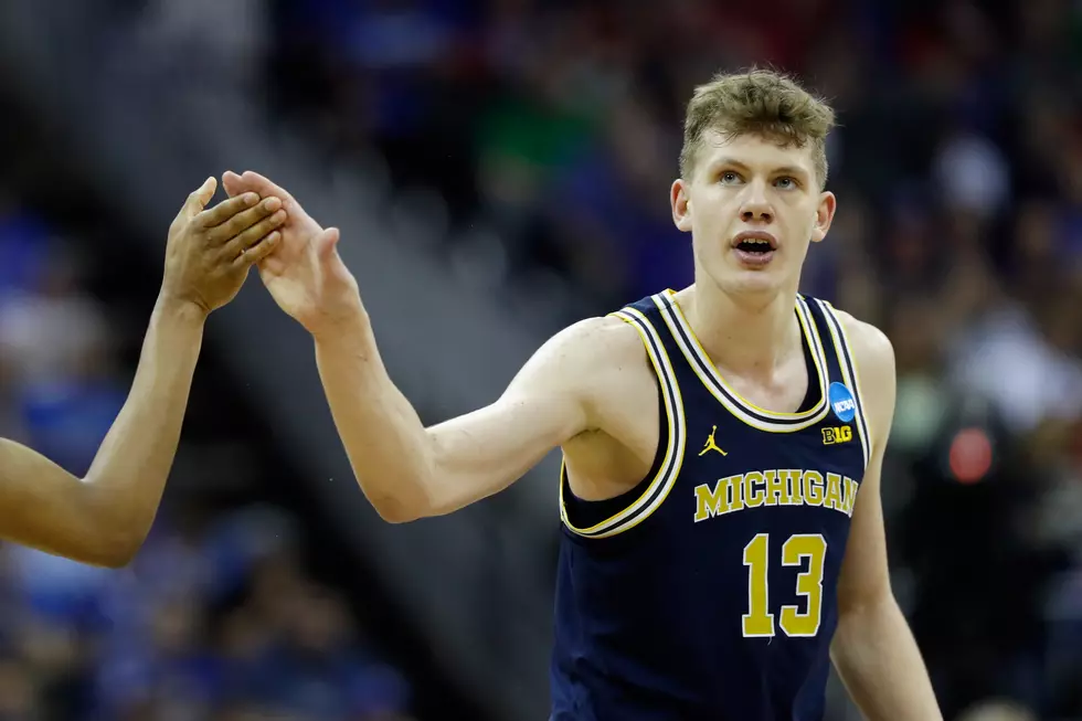 Watch As M’s Mo Wagner Pauses To Console Houston Player [Video]