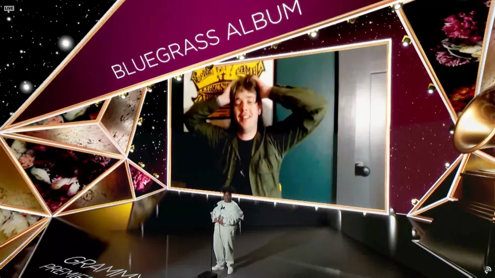 Ionia&#8217;s Billy Strings Takes Home Bluegrass Grammy [Video]