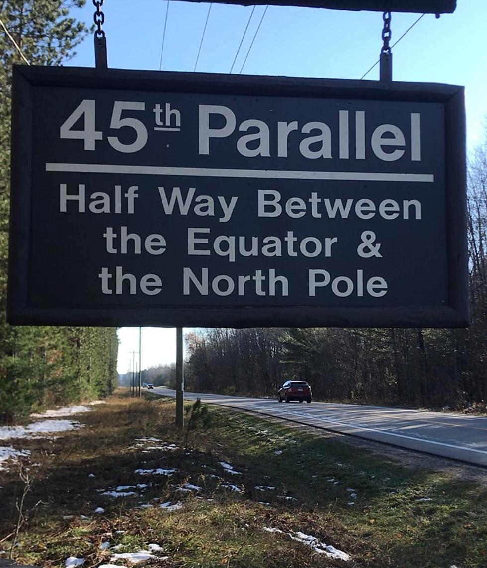 The Best 45th Parallel Sign To Take A Picture By