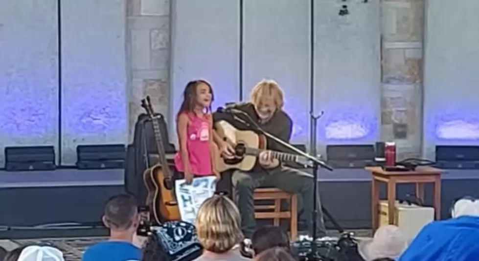 Check Out This Adorable Concert Moment At Meijer Gardens
