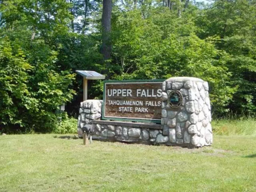 Sign for the Upper Falls at Tahquamenon Falls State Park