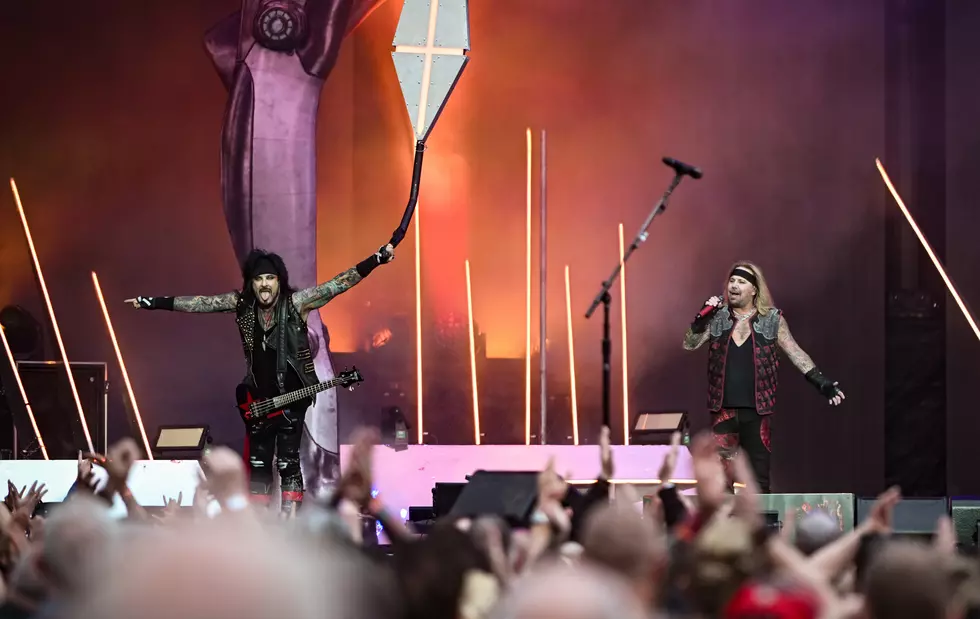 Enter to Win: Mötley Crüe at Acrisure Amphitheater