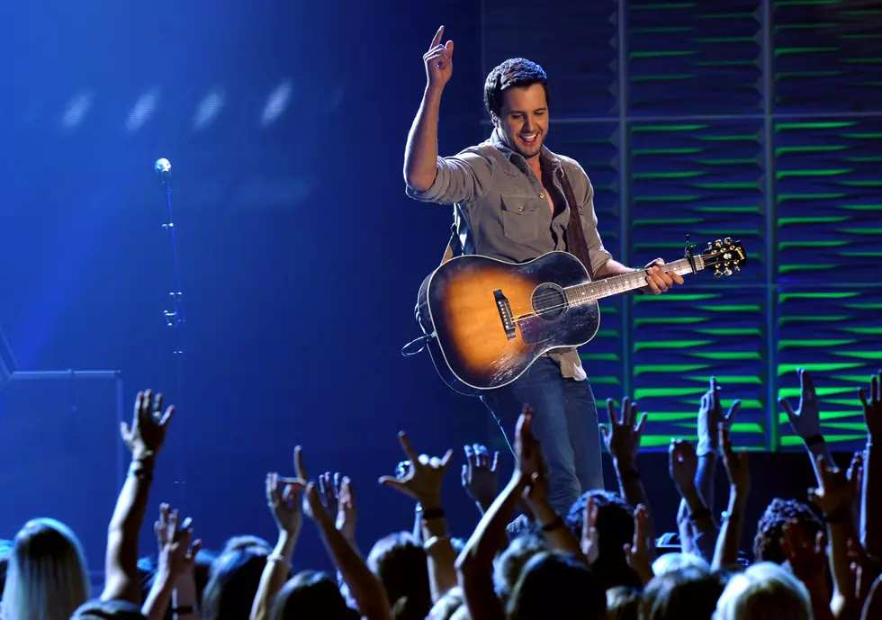 Is Luke Bryan the Only ACM Entertainer of the Year That Has Not Won a CMA Award?