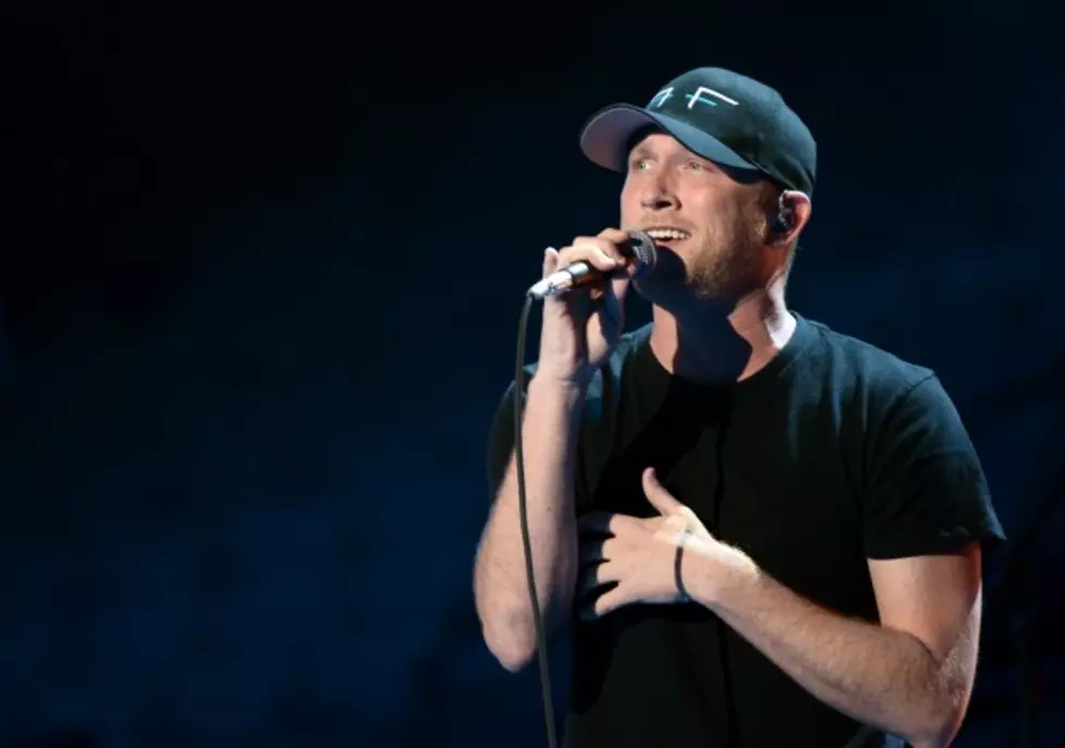Cole Swindell Playing &#8216;Party In The Infield&#8217; in Griggsville, Illinois