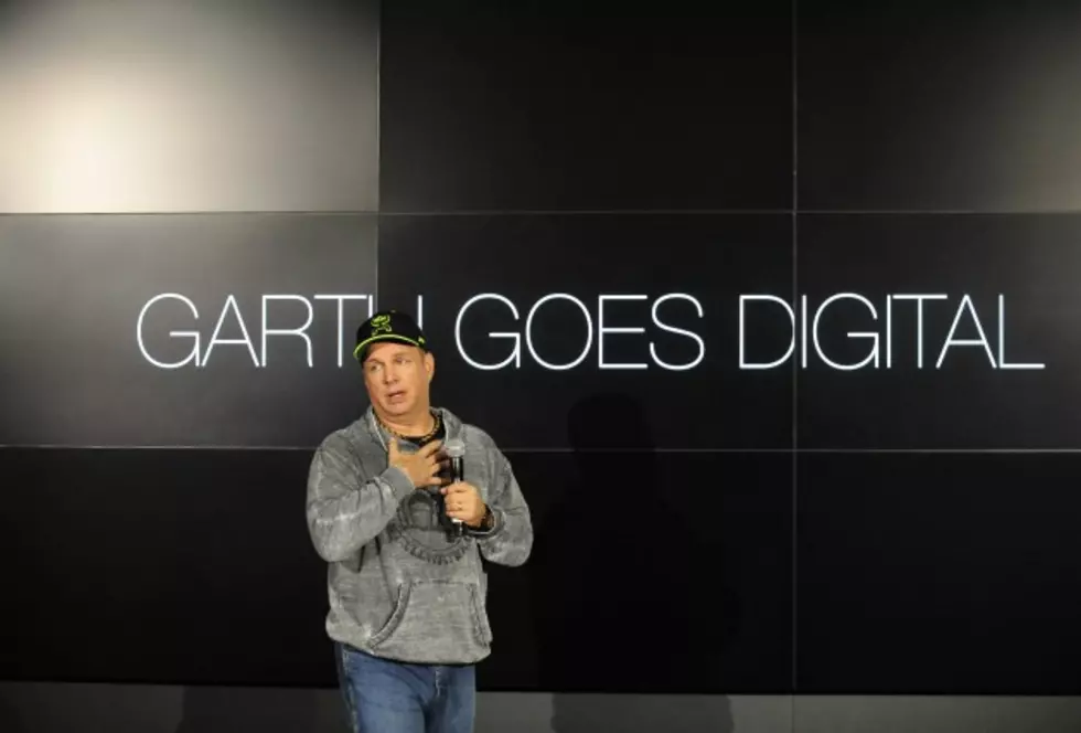 Garth Brooks Offering Digital Purchase of New Album on GhostTunes