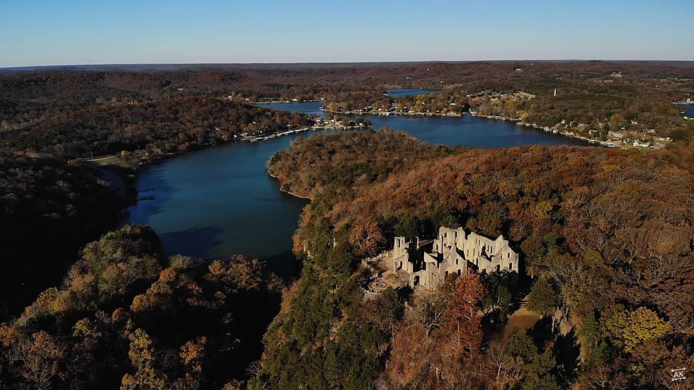 19 Photos Proving Missouri Once Had A Grand Castle