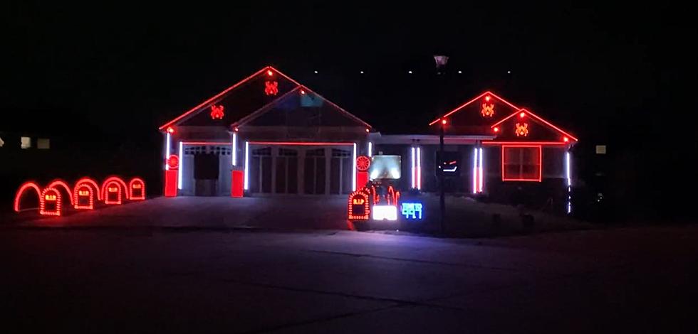 Watch a Missouri Home that has a Spectacular Halloween Light Show