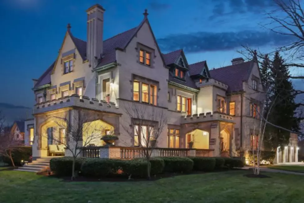 Stay at This Illinois Airbnb Named Most Expensive at $5K A Night