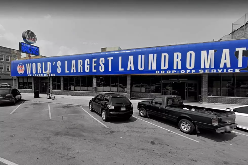 Illinois is Home to The World&#8217;s Largest Laundromat