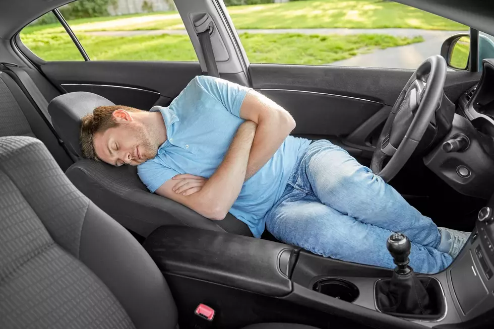 Is It Illegal To Sleep in Your Car in Illinois?