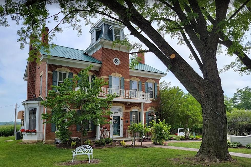 Illinois B&B A Step Back in Time to 1880 with Elegance & Romance