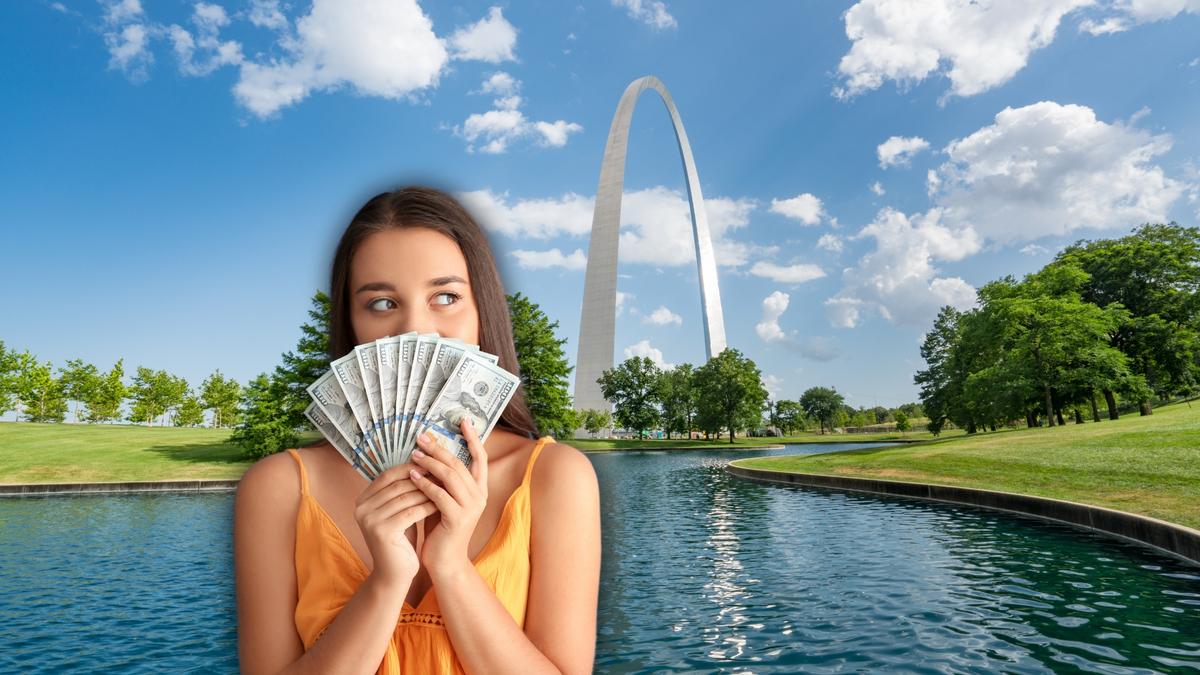 How Much Salary to Be Middle-Class in St. Louis, Missouri? Plenty