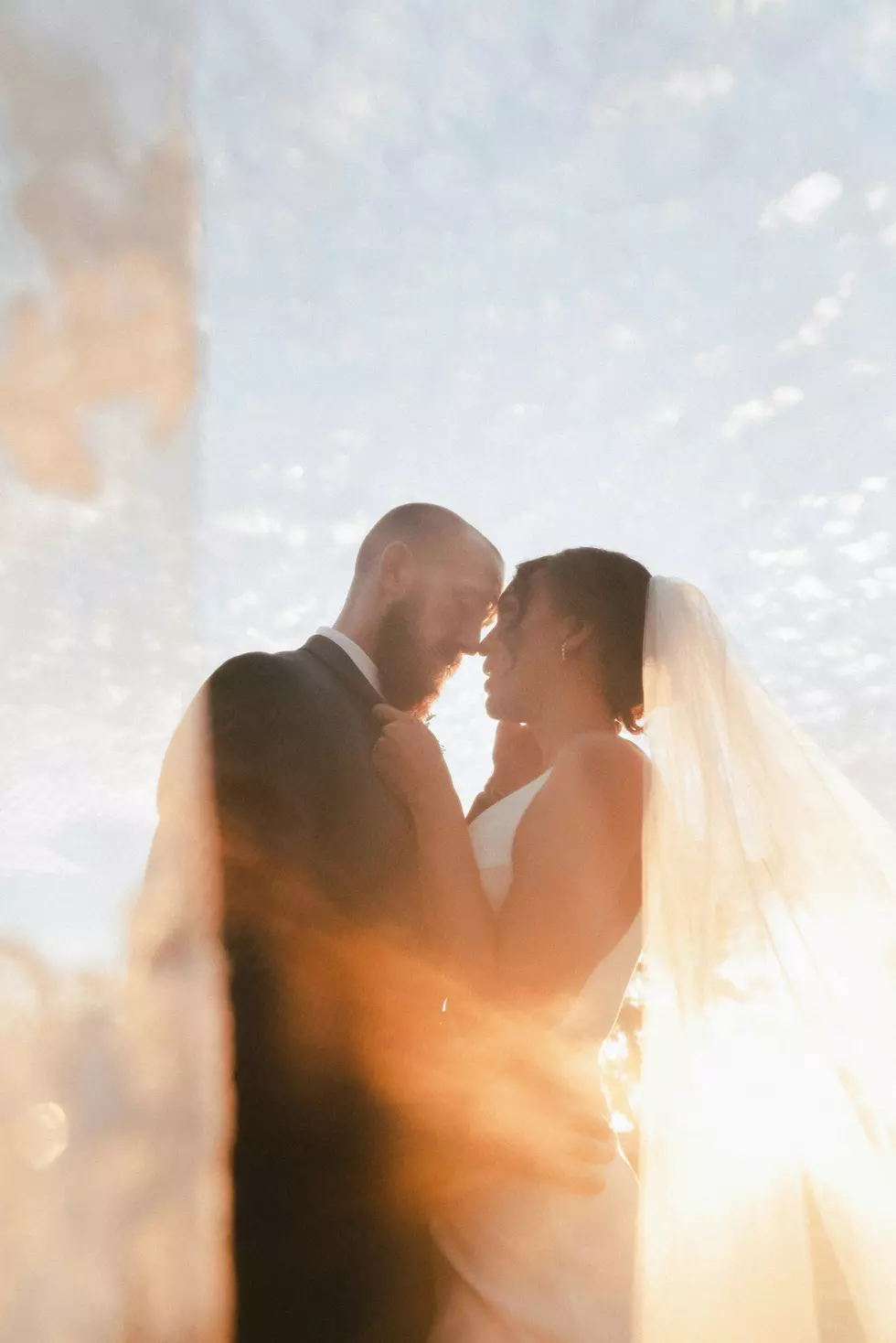 Couples Flock to The Brim - The Free Wedding Venue in Missouri