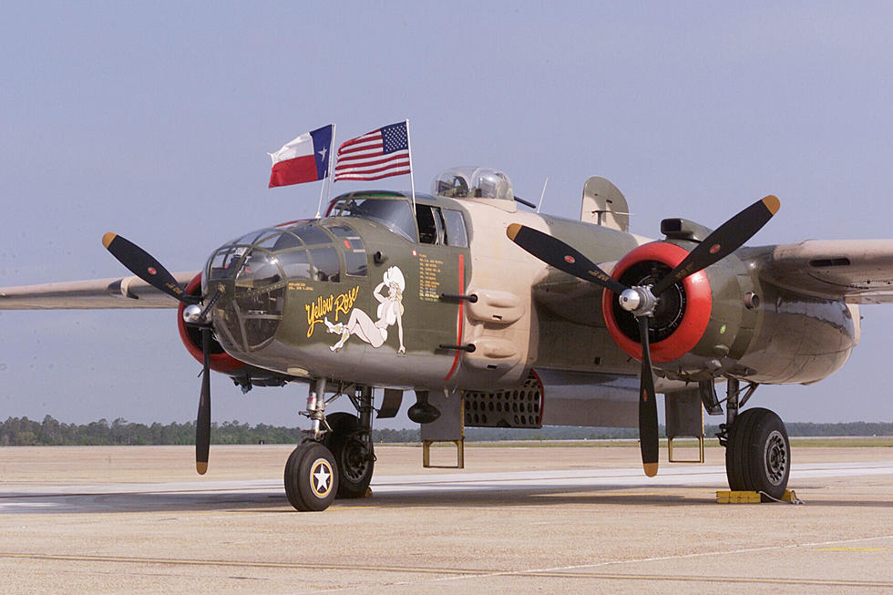 A B-25 Will Flyover Quincy Friday, and You’ll Have a Chance to Fly in It in November!
