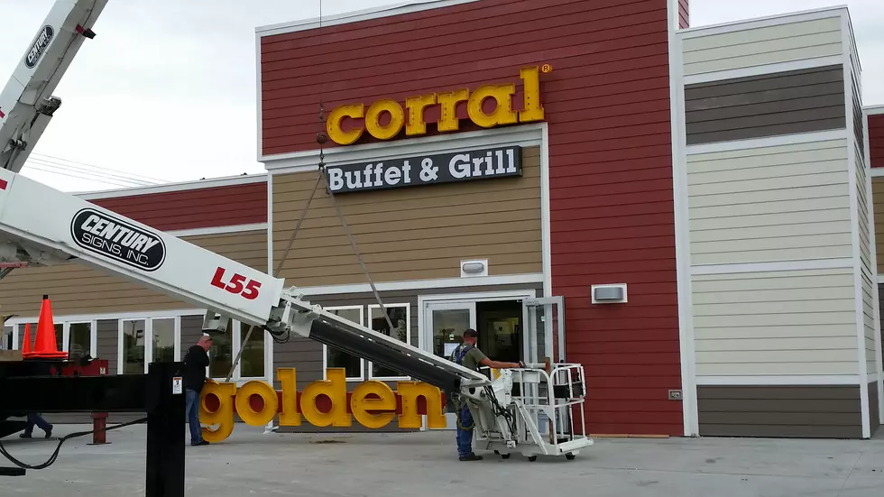 When Does Golden Corral Open?