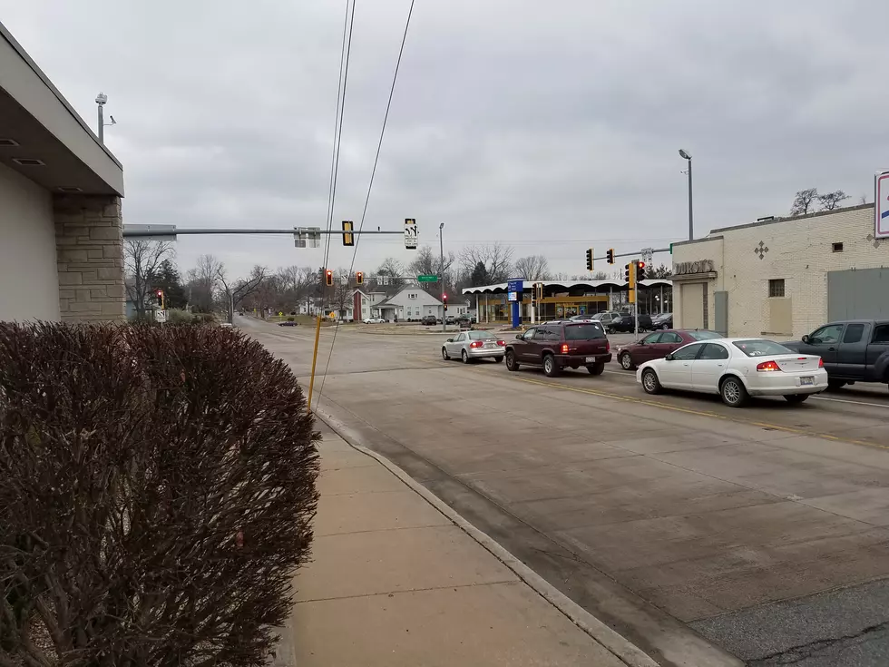 What’s With Only 8 Seconds to Get Through 24th & Broadway?