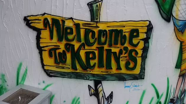Kelly&#8217;s Tavern Is (Temporarily) Closed