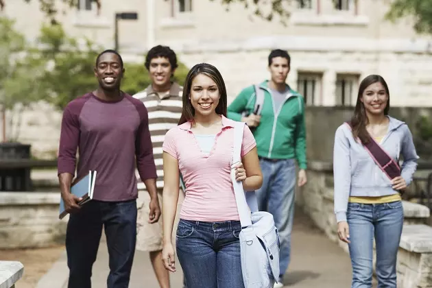 A Few Things to Consider for Incoming College Students