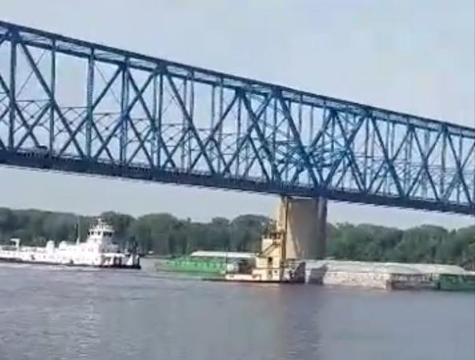 Loose Barge Collides With Memorial Bridge [VIDEO]