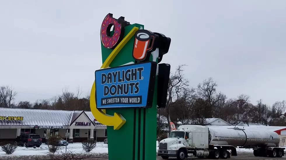 Looks Like Quincy’s Daylight Donuts Is Closed